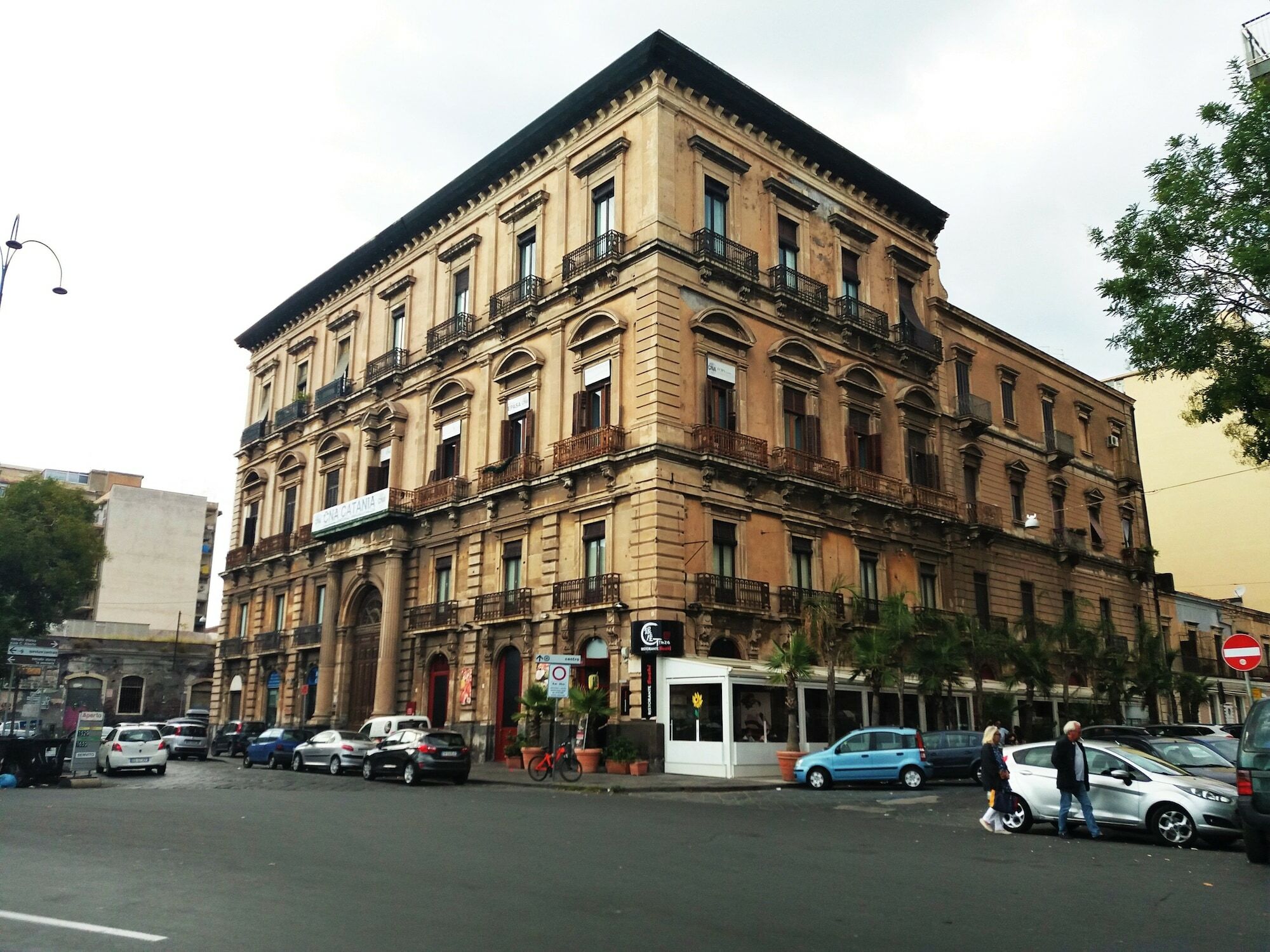 B&B Oriental Palace Catánia Buitenkant foto